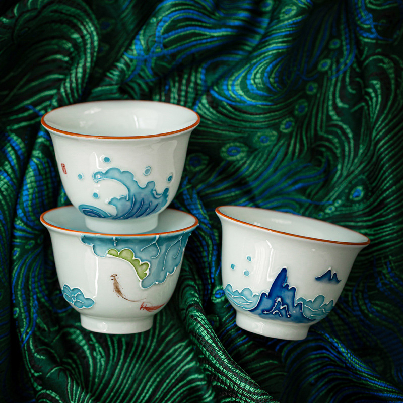 Hand-painted Kung Fu Tea Cup,  - đánh giá và giá Celadon Ceramic Cup