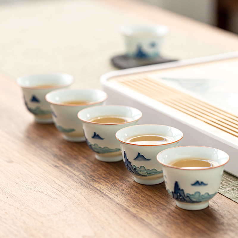 Hand-painted Kung Fu Tea Cup,  - đánh giá và giá Celadon Ceramic Cup